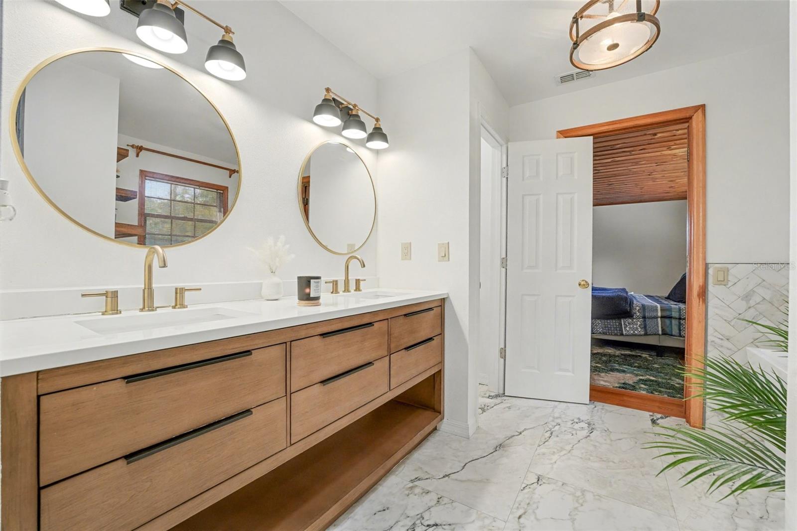 CATALOMA ACRES - Residential