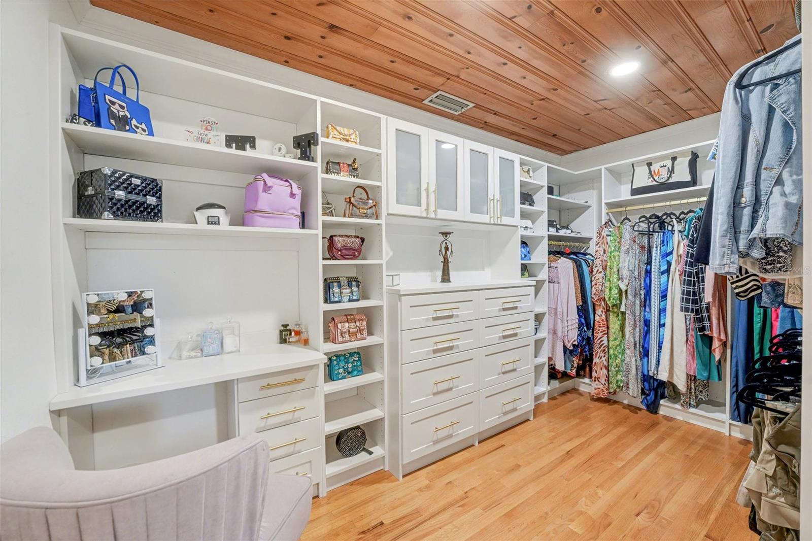 CATALOMA ACRES - Residential