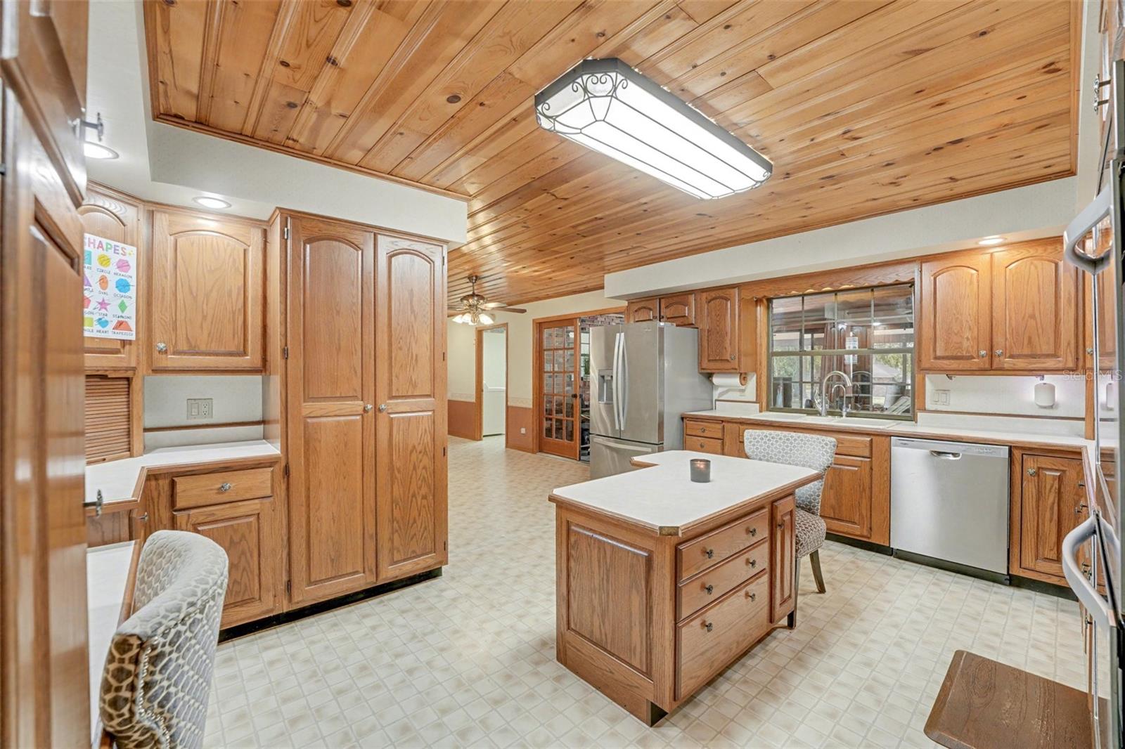 CATALOMA ACRES - Residential