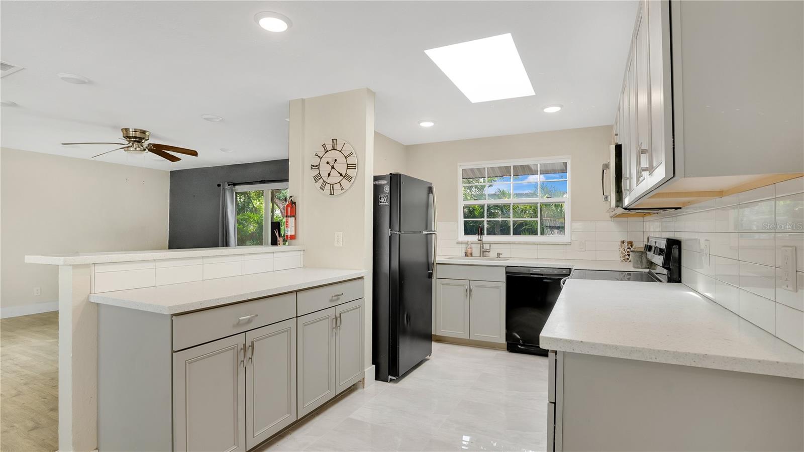 88 VALENCIA DRIVE