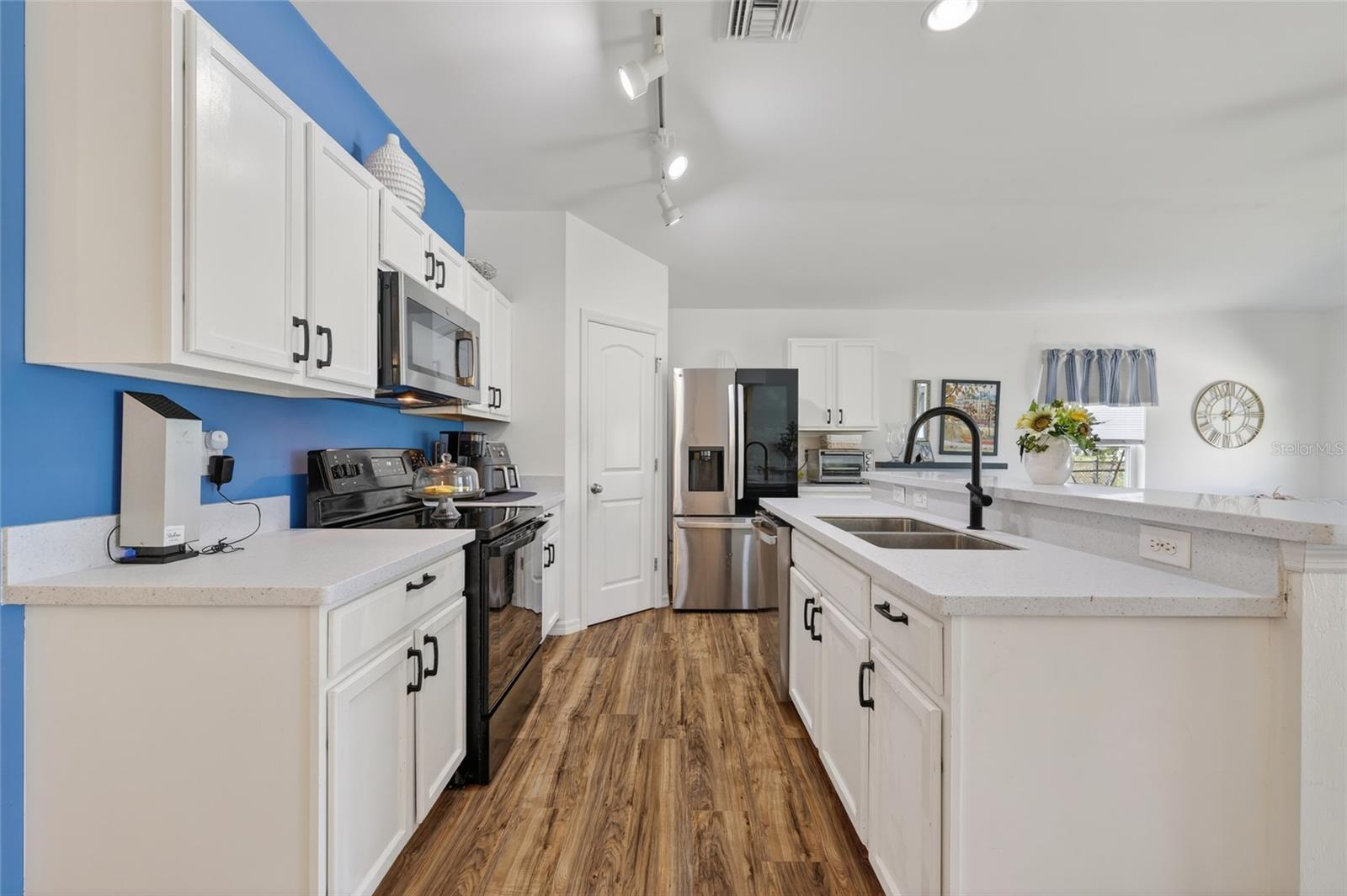 PUNTA GORDA ISLES SEC 16 - Residential