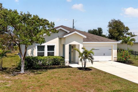 Photo of 25174 Alcazar Drive, Punta Gorda, FL 33955 (MLS # C7525526)
