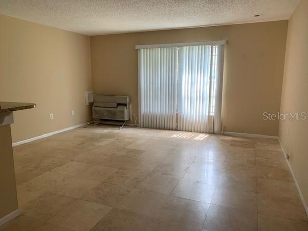 Photo of 120 W America Street #7, Orlando, FL 32801 (MLS # O6400414)