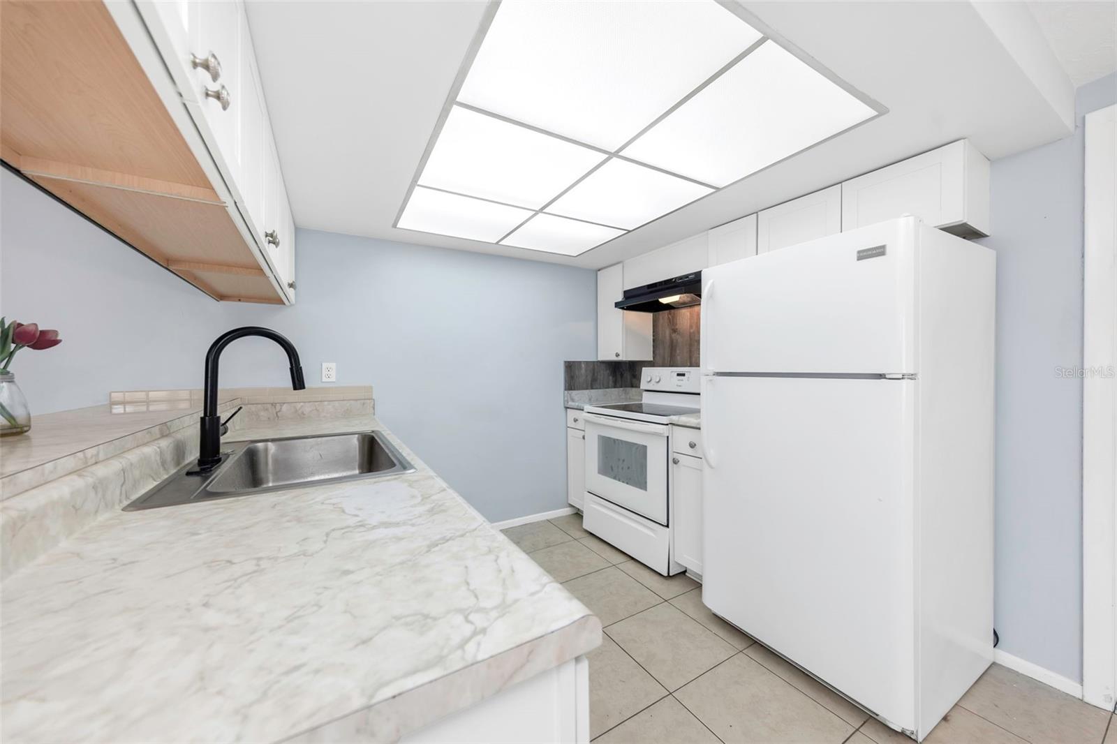 HOLIDAY GARDEN ESTATES - Residential