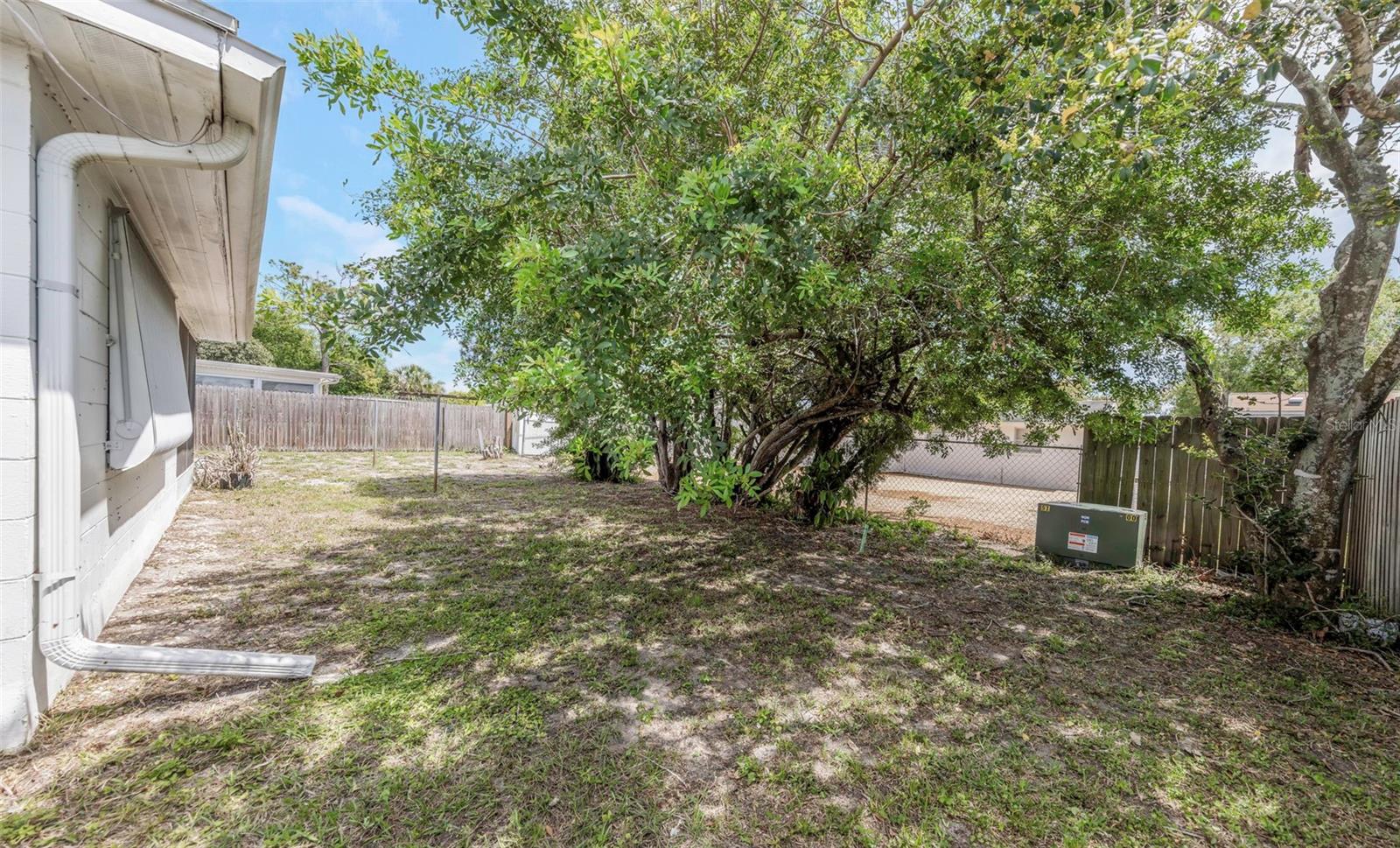 HOLIDAY GARDEN ESTATES - Residential