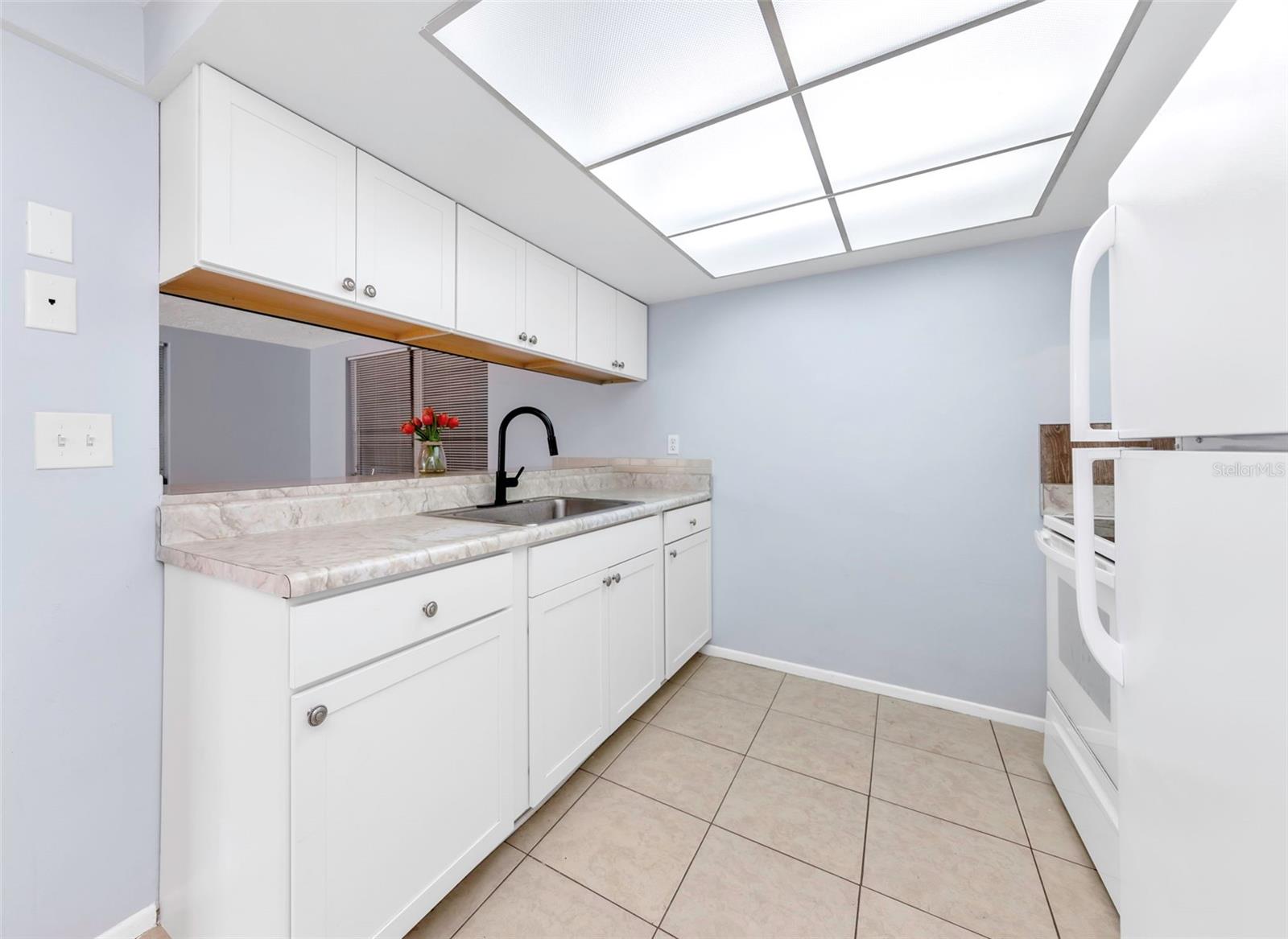 HOLIDAY GARDEN ESTATES - Residential