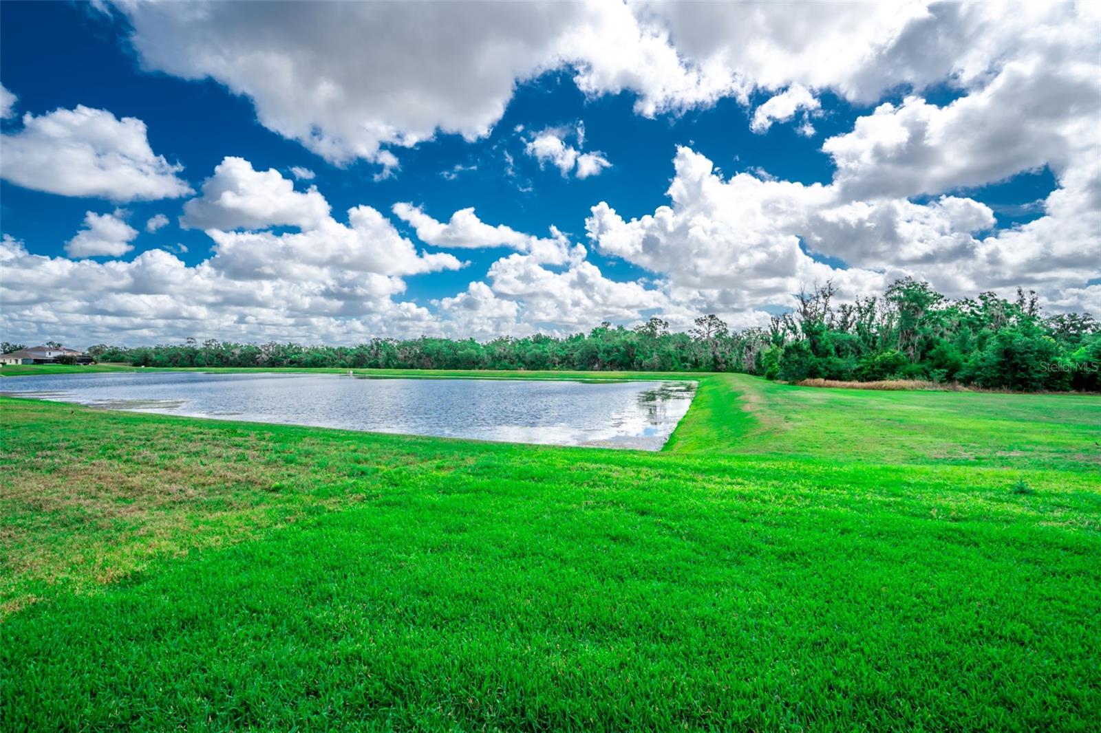 SUNSHINE VILLAGE PH 3A & - Residential