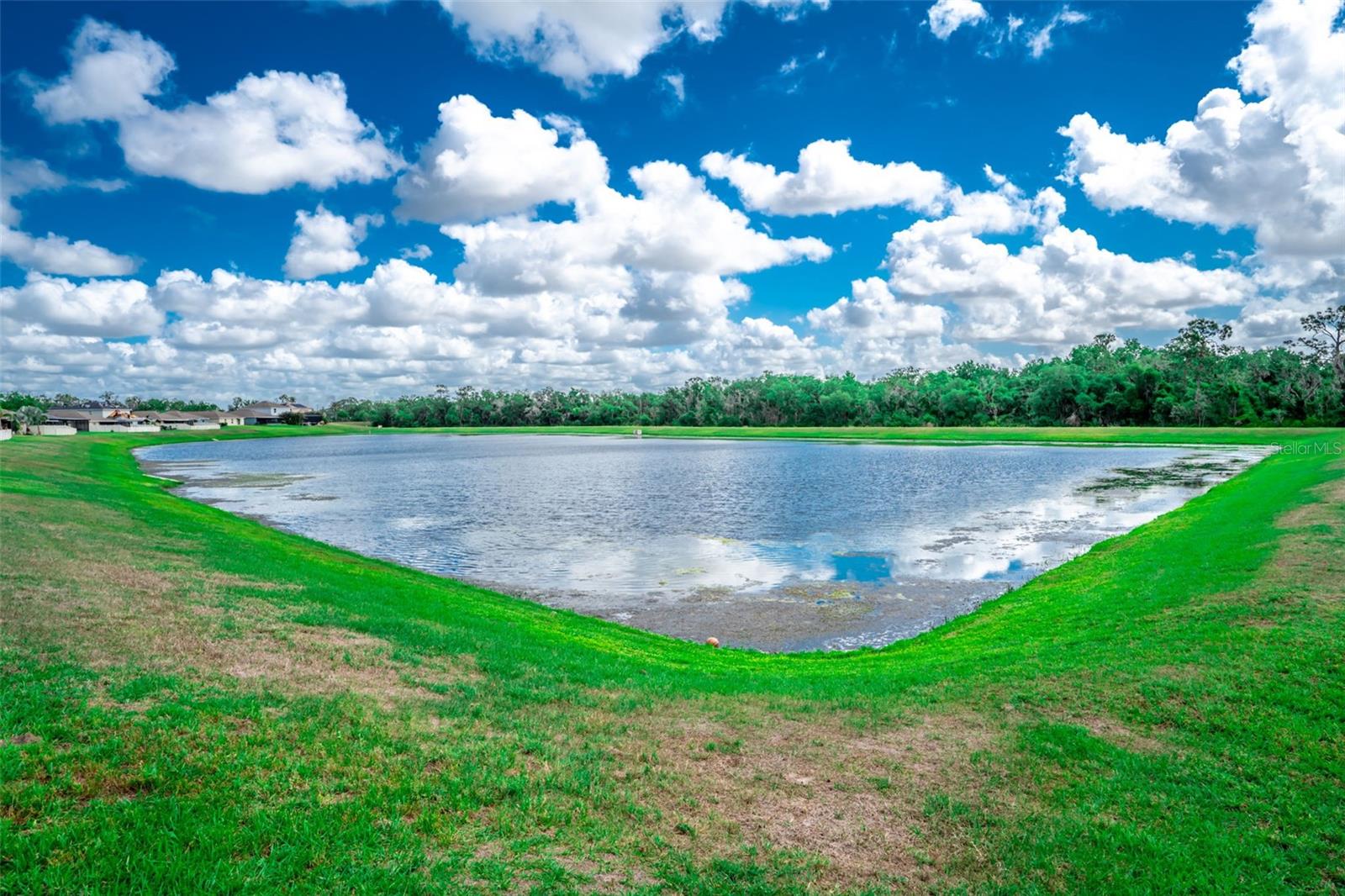 SUNSHINE VILLAGE PH 3A & - Residential