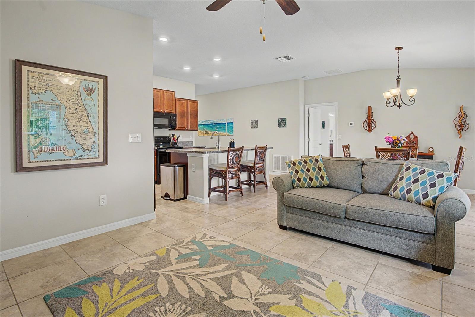 SUNSHINE VILLAGE PH 3A & - Residential