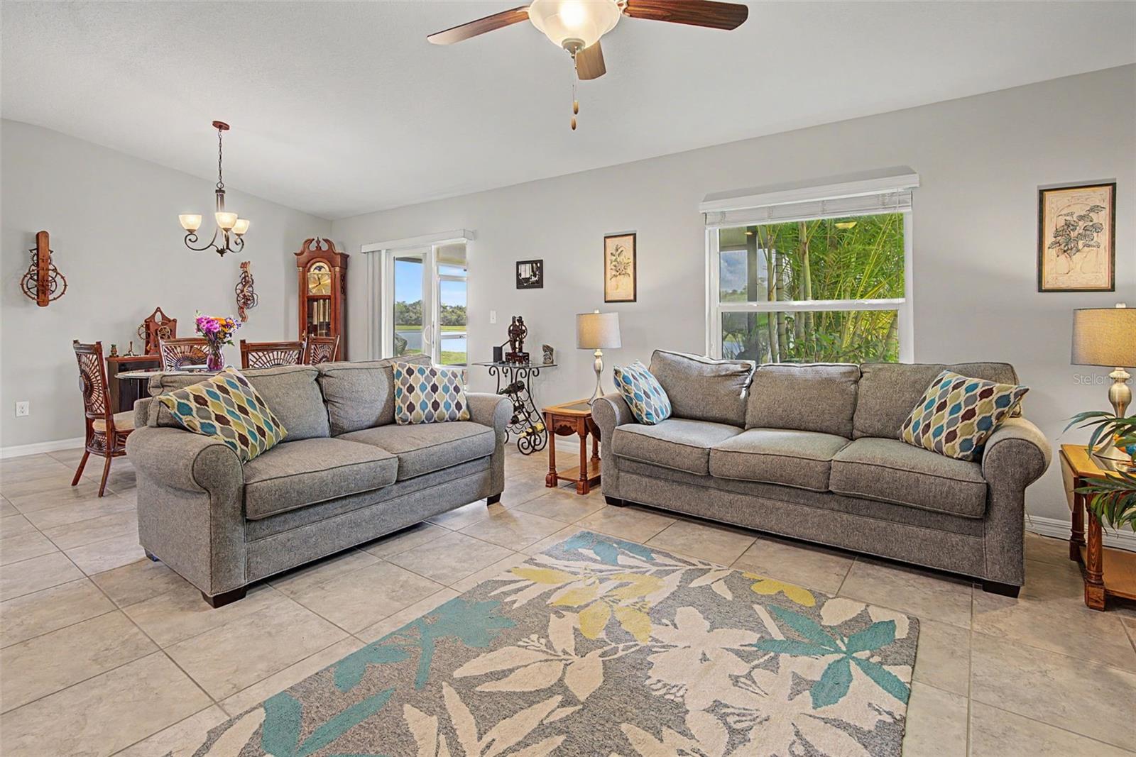 SUNSHINE VILLAGE PH 3A & - Residential