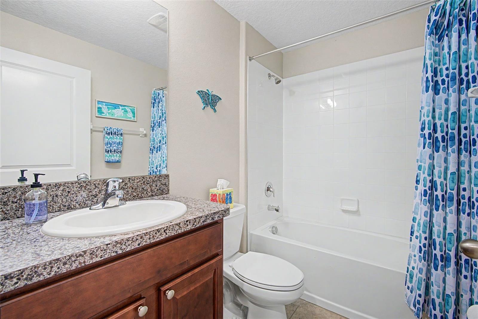 SUNSHINE VILLAGE PH 3A & - Residential