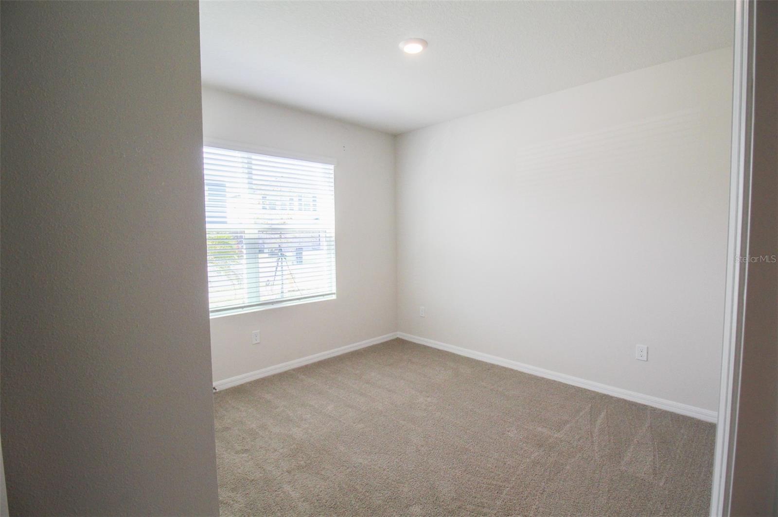 SOLERA AT LAKEWOOD RANCH - Residential Lease