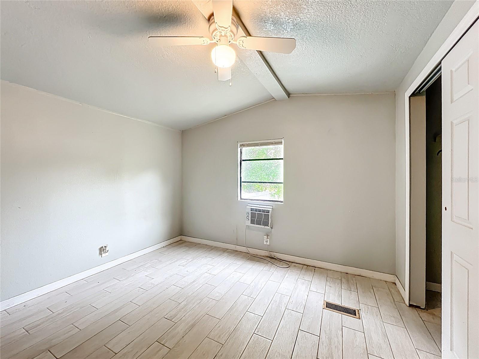 CANAVERAL ACRES 4 - Residential