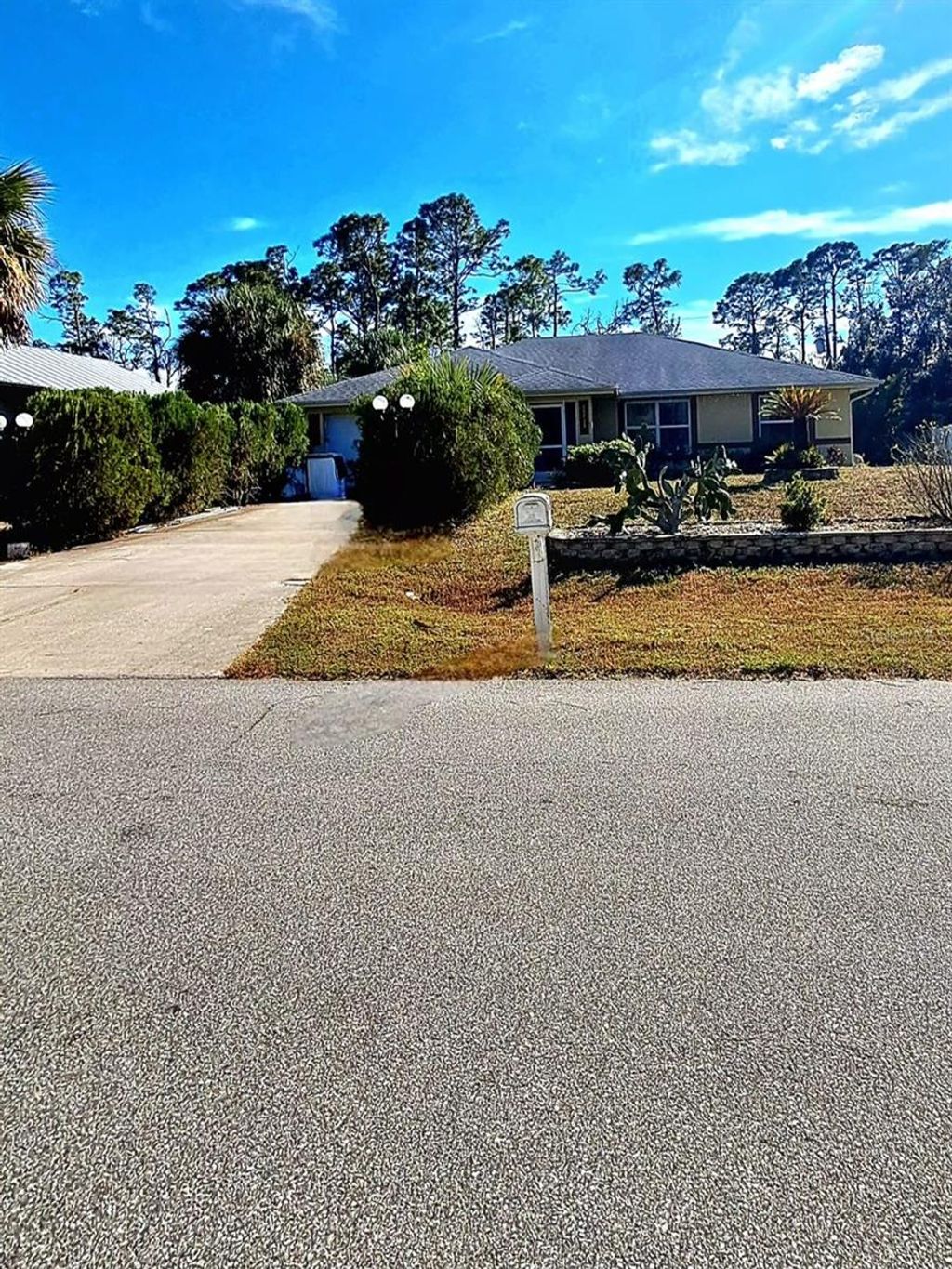 Photo of 15113 Gulistan Avenue, Port Charlotte, FL 33953 (MLS # N6141687)