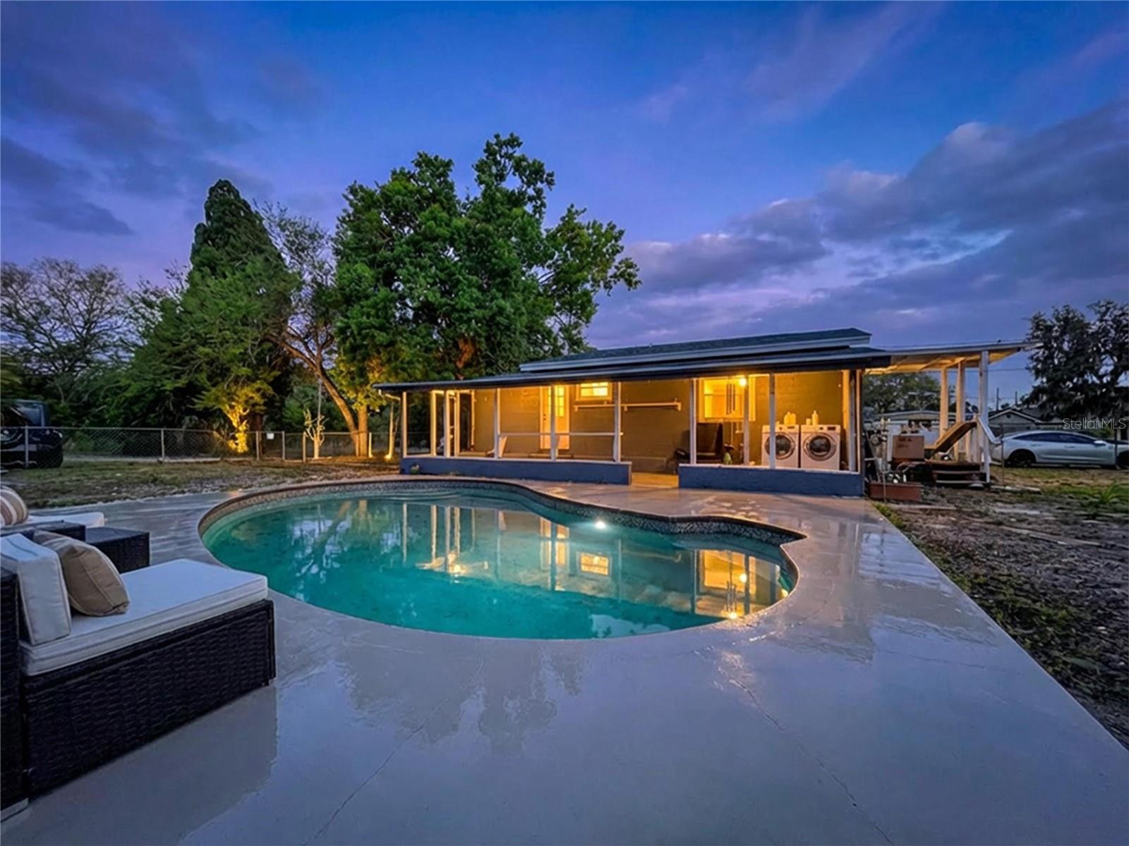 GIBSONS ALAFIA RIVER ESTATES - Residential