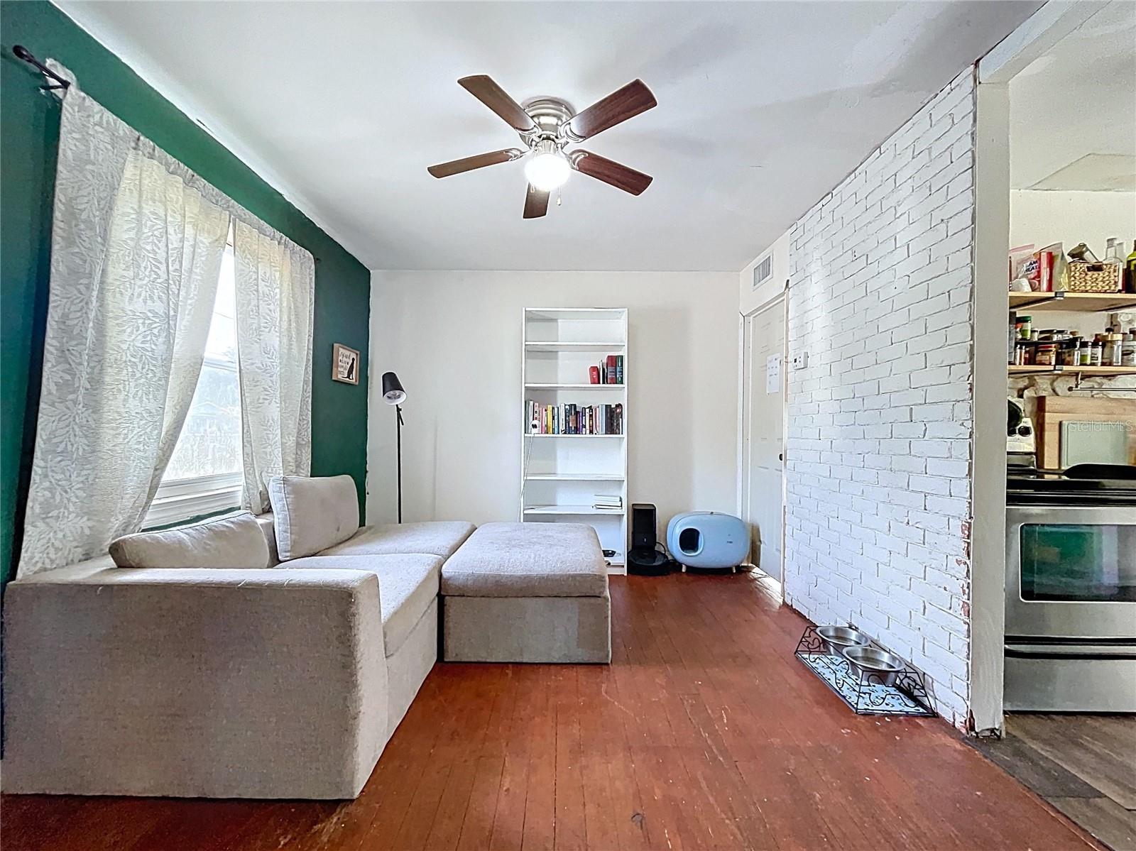 GIBSONS ALAFIA RIVER ESTATES - Residential