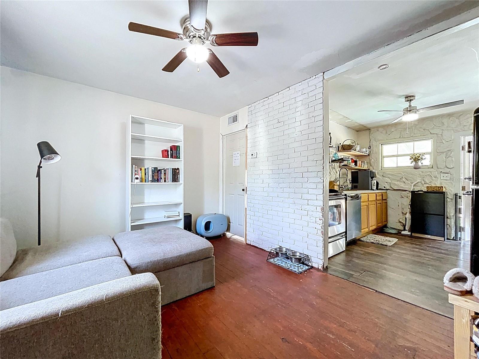 GIBSONS ALAFIA RIVER ESTATES - Residential