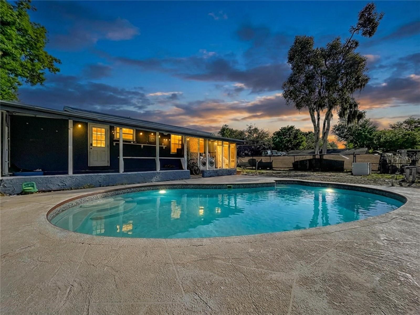 GIBSONS ALAFIA RIVER ESTATES - Residential