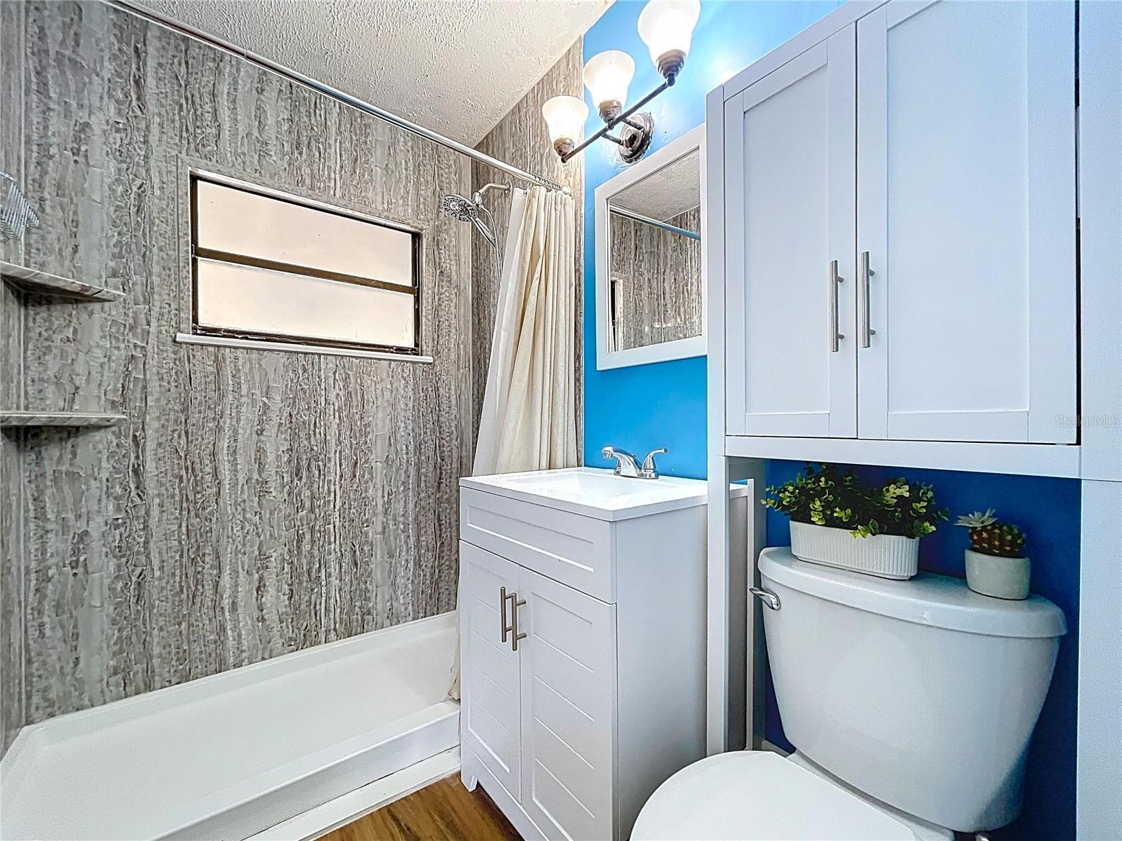 GIBSONS ALAFIA RIVER ESTATES - Residential