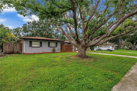4708 W COACHMAN AVENUE TAMPA FL 33611