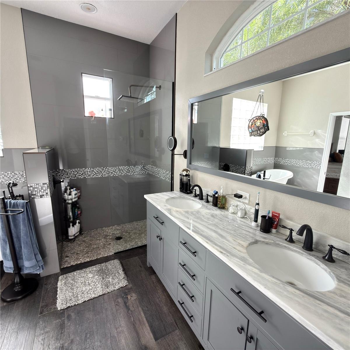 MAGNOLIA CHASE - Residential