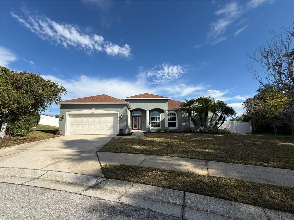Photo of 2331 Chesterfield Circle, Lakeland, FL 33813 (MLS # L4957855)