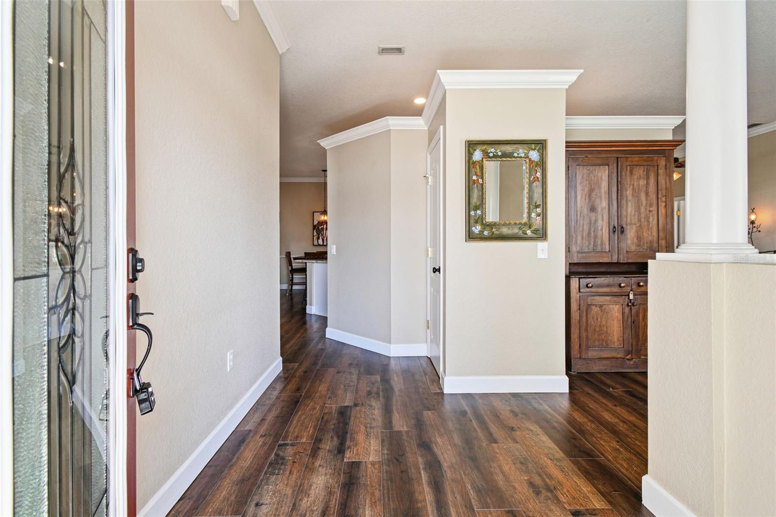 2331 CHESTERFIELD CIRCLE