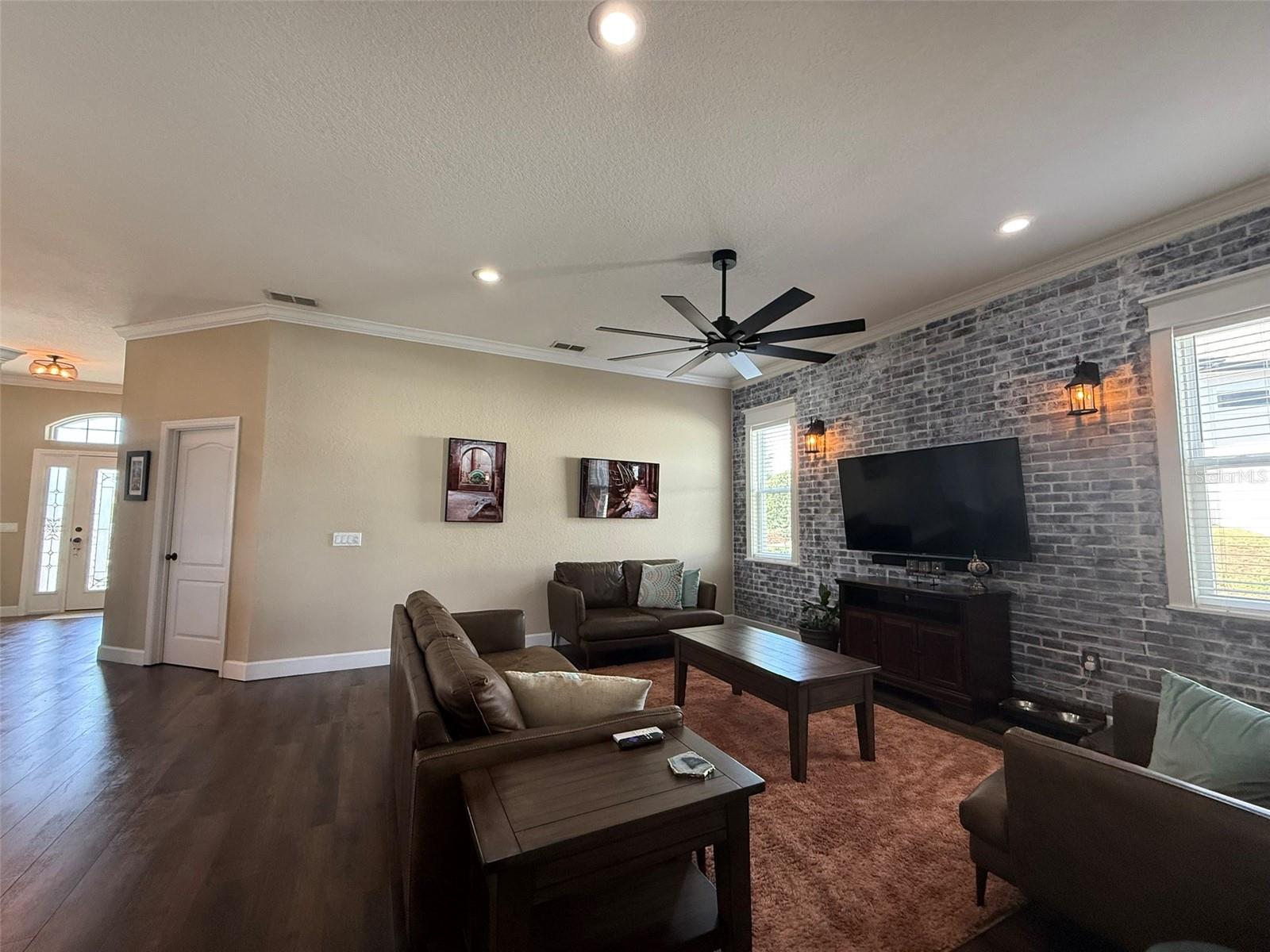 MAGNOLIA CHASE - Residential