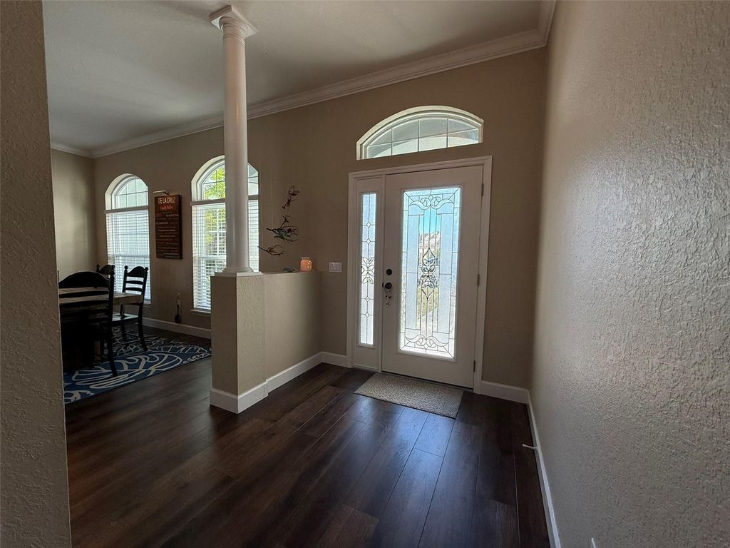 Photo of 2331 Chesterfield Circle, Lakeland, FL 33813 (MLS # L4957855)