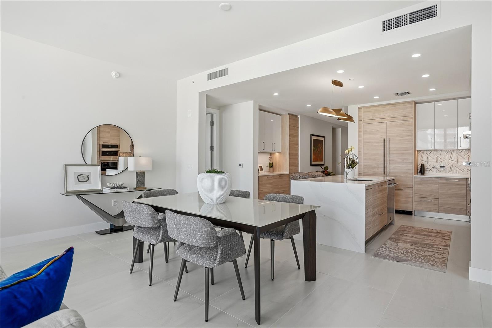 SALTAIRE ST PETERSBURG - Residential