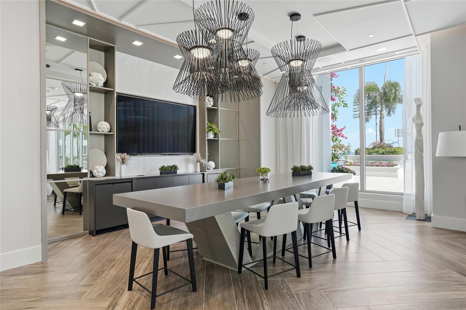 SALTAIRE ST PETERSBURG - Residential