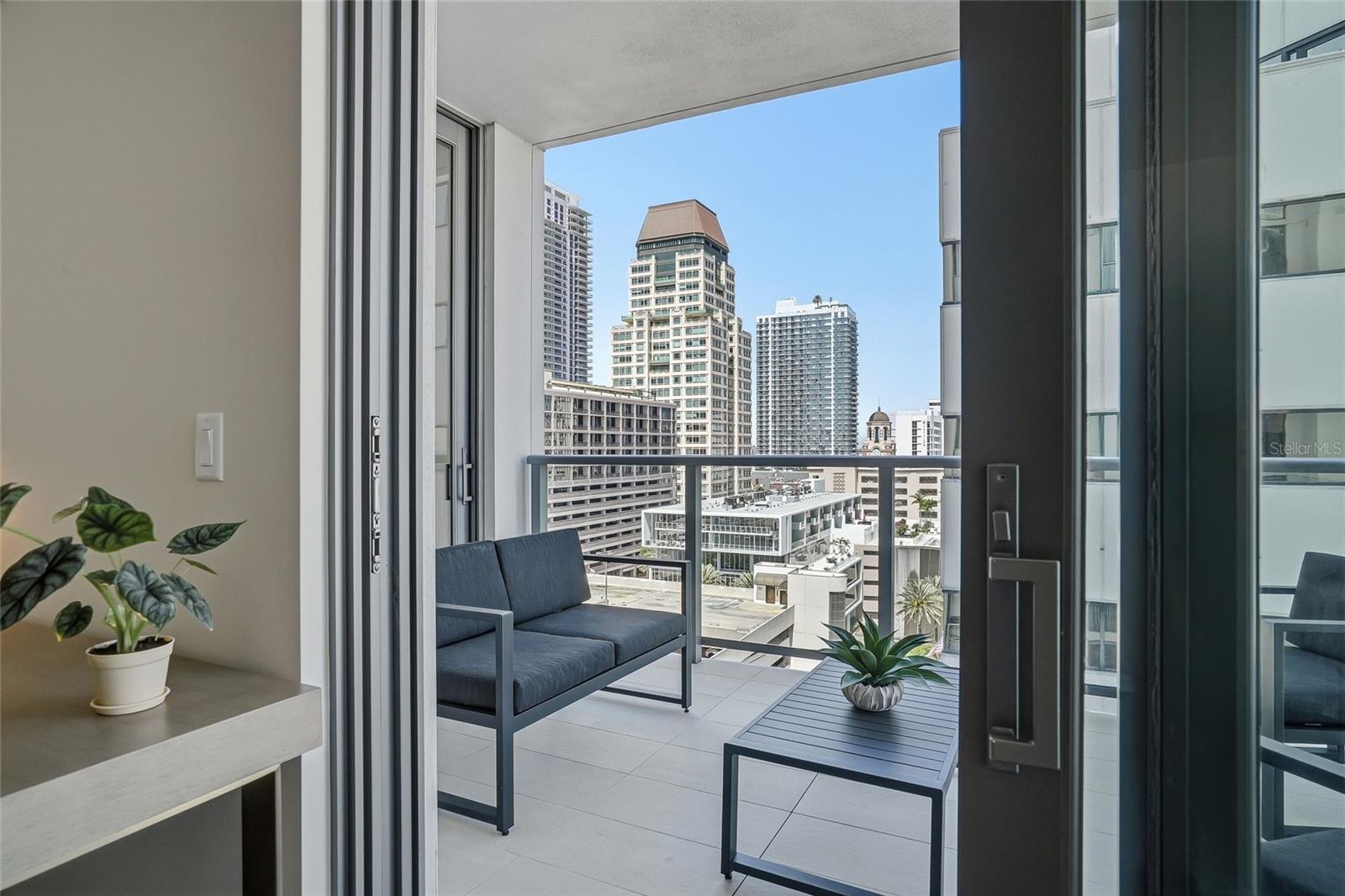 SALTAIRE ST PETERSBURG - Residential