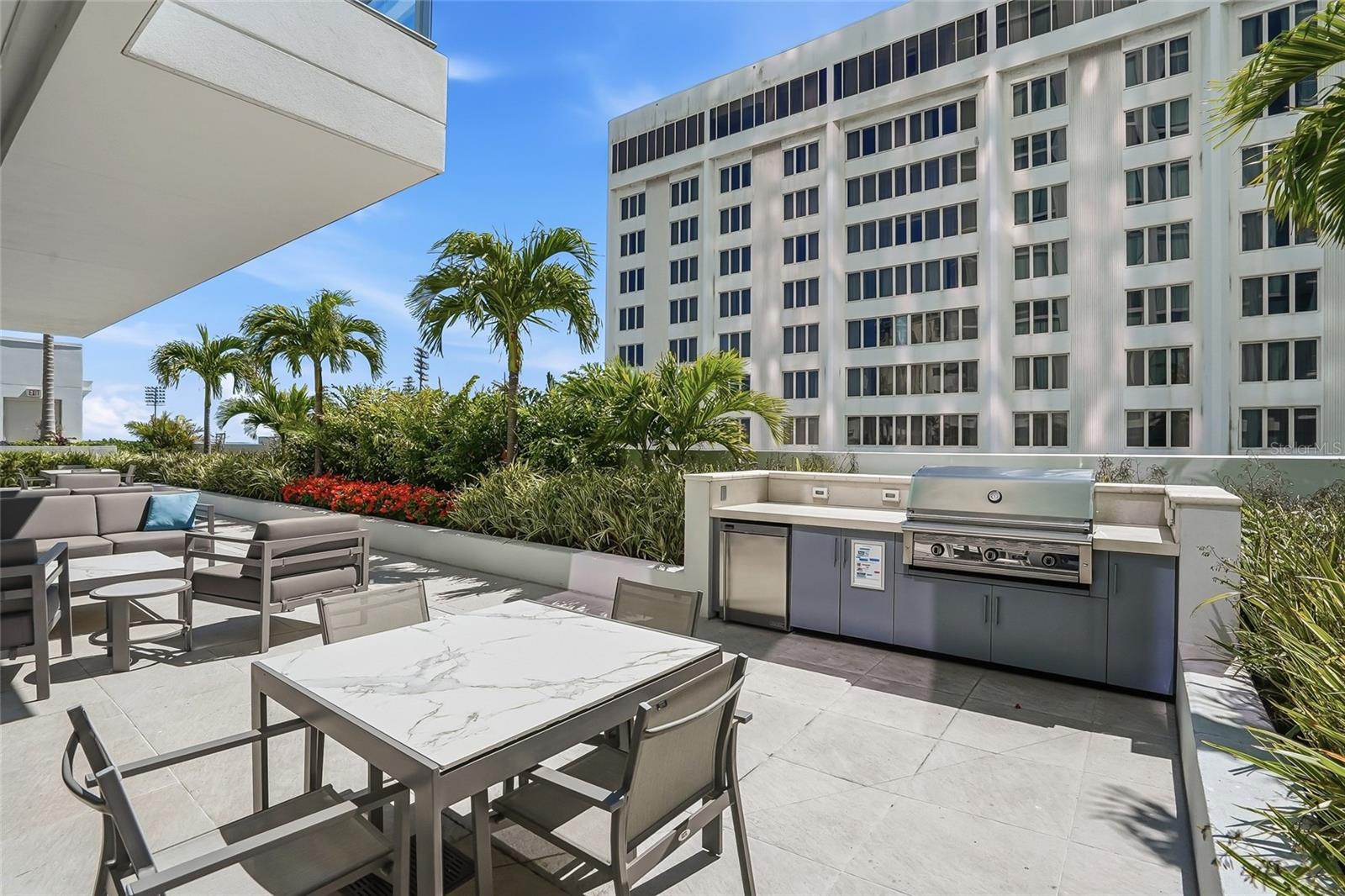 SALTAIRE ST PETERSBURG - Residential