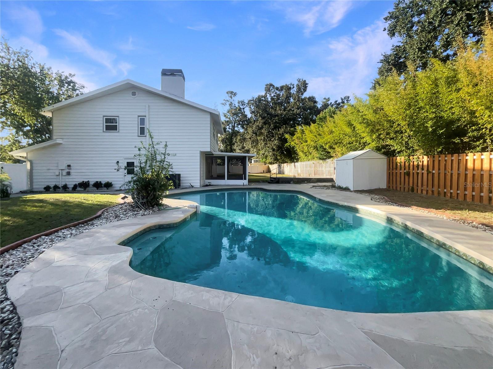 BRANDON COUNTRY ESTATES UNIT N - Residential