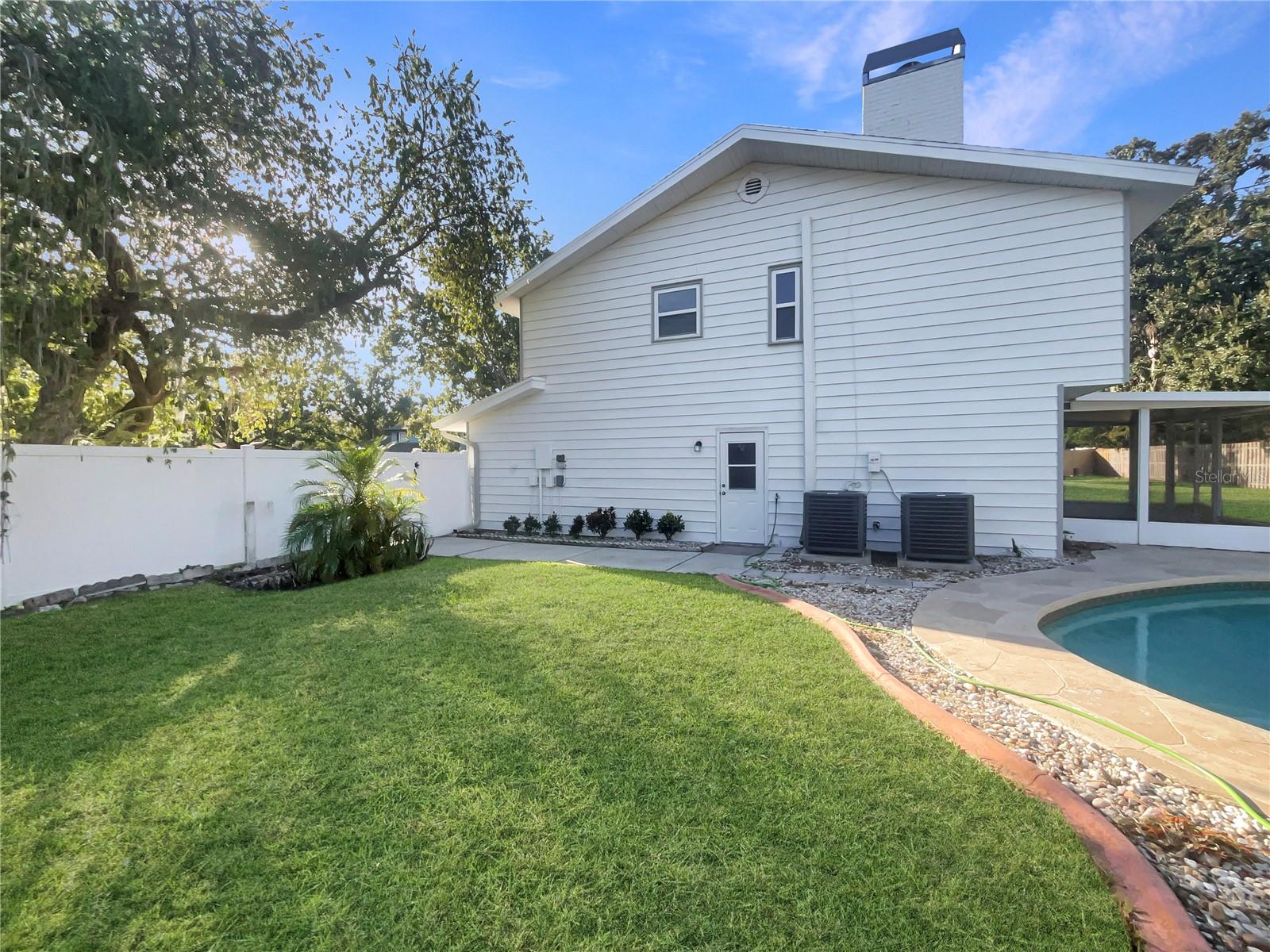 BRANDON COUNTRY ESTATES UNIT N - Residential