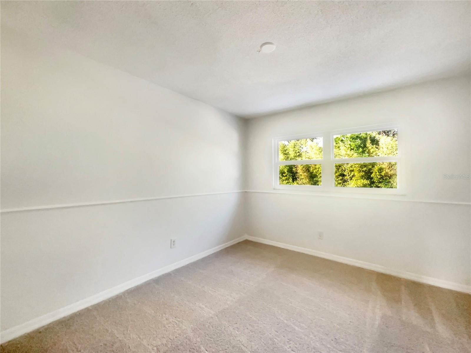 BRANDON COUNTRY ESTATES UNIT N - Residential