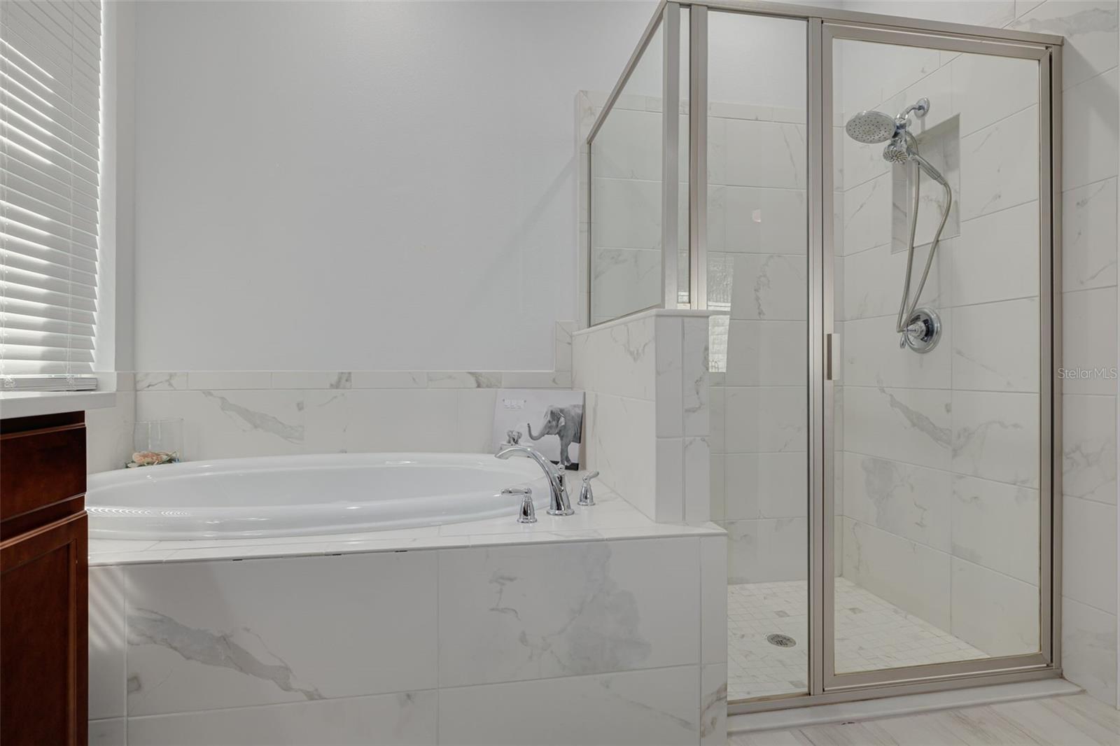 KEYSTONE RIDGE ESTATES - Residential