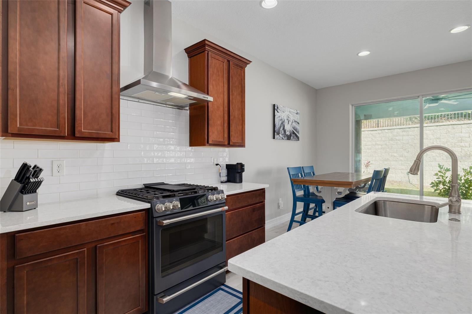 KEYSTONE RIDGE ESTATES - Residential