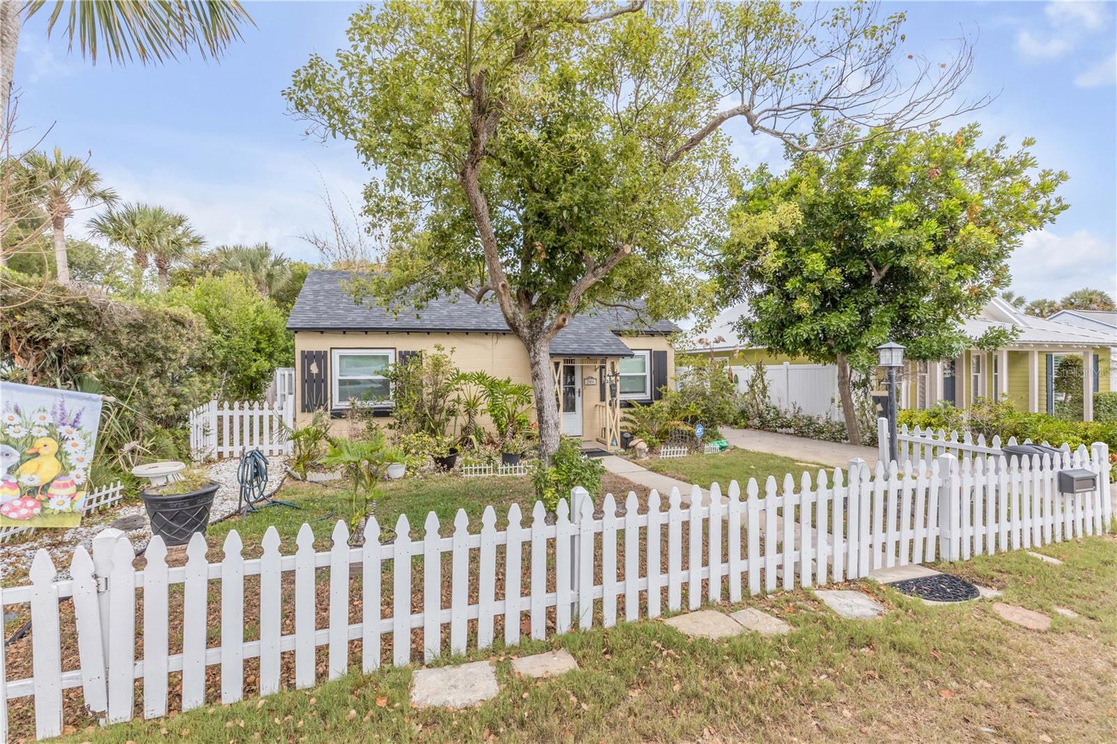 CONDICT WALKER GRANT - Residential