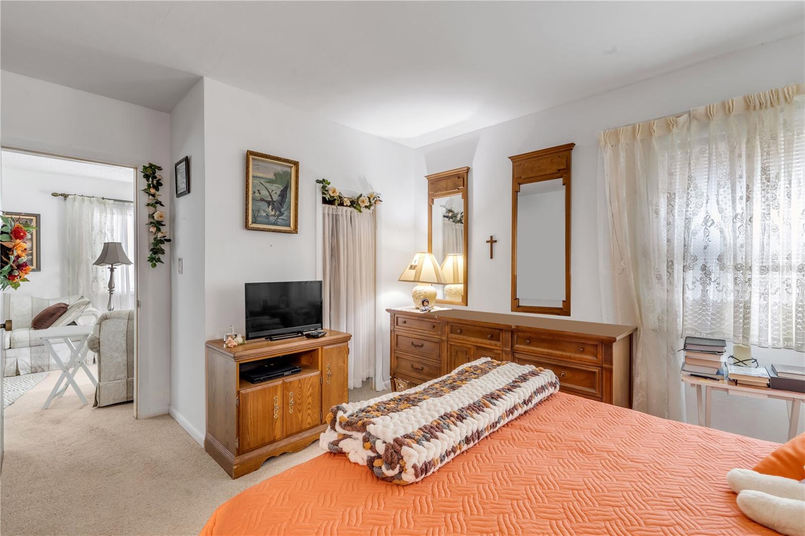 CONDICT WALKER GRANT - Residential
