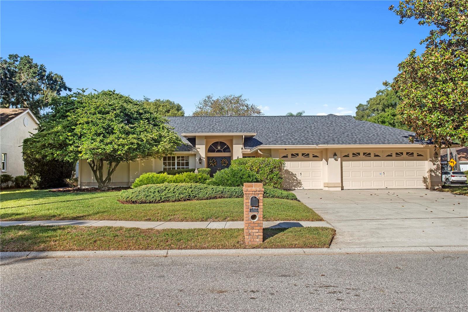 11510 HUMBER PLACE