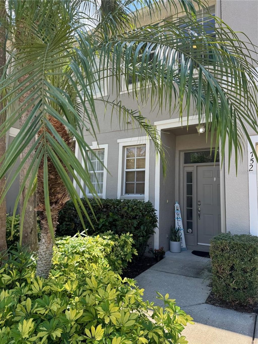 Photo of 752 Vallance Way NE, St Petersburg, FL 33716 (MLS # TB8492924)