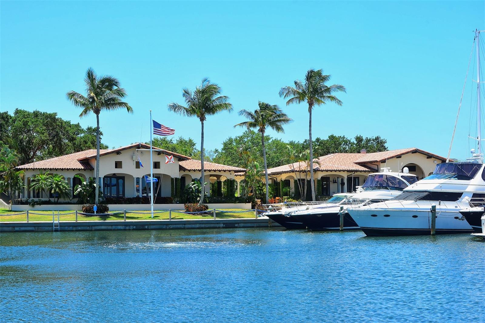 HARBOUR OAKS 2 - Residential Lease