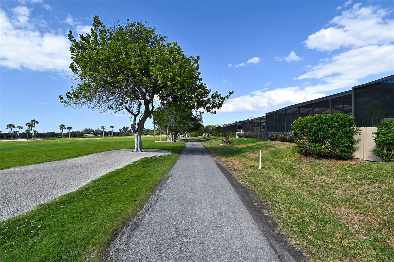 HARBOUR OAKS 2 - Residential Lease