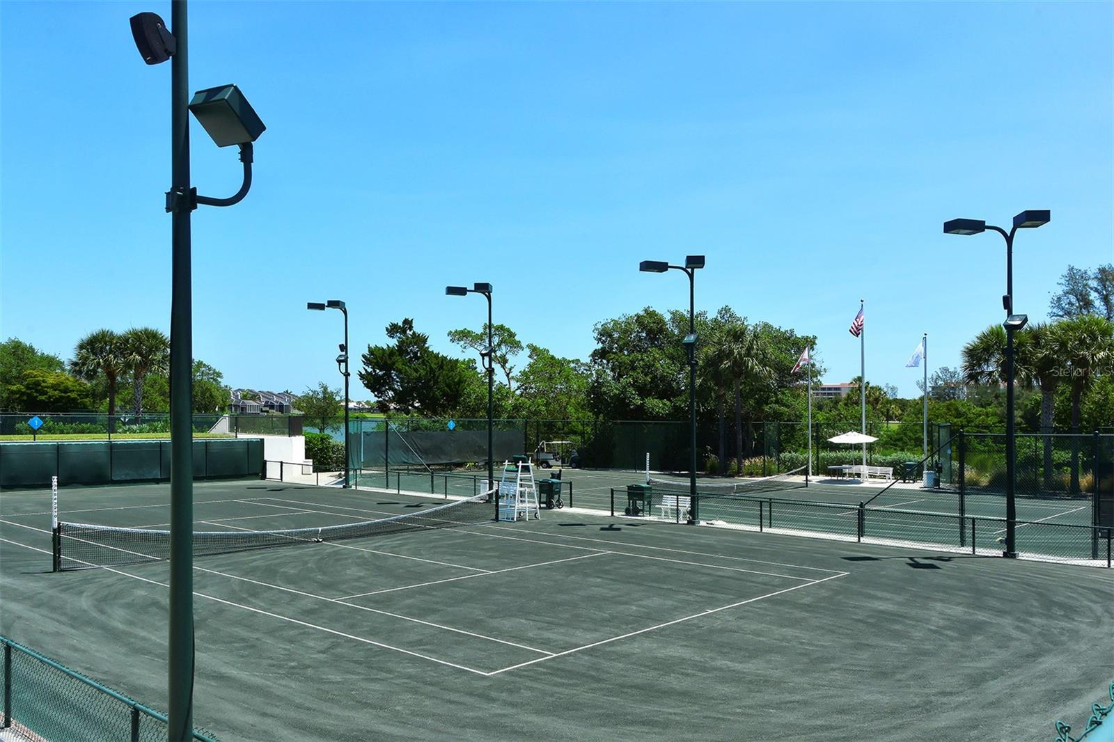 HARBOUR OAKS 2 - Residential Lease