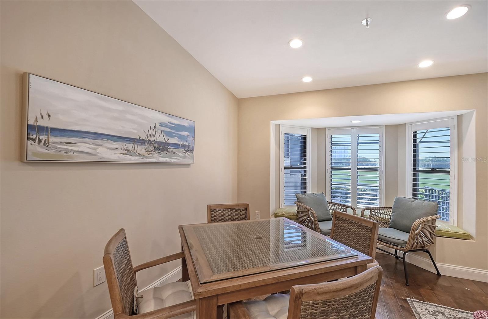 HARBOUR OAKS 2 - Residential Lease