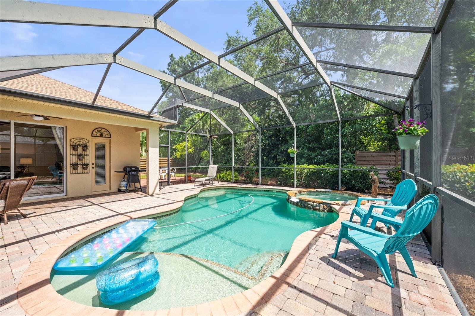 THE OAKS AT WOODLAND PARK PH 2 - Residential