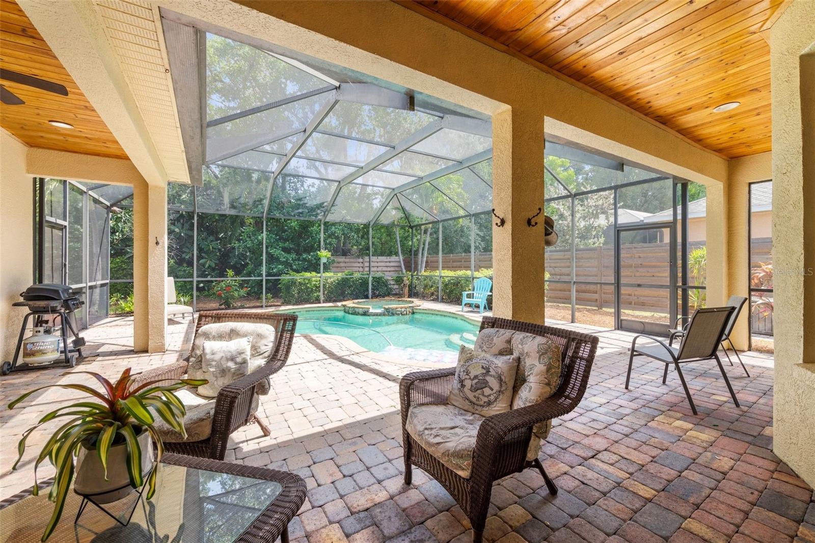 THE OAKS AT WOODLAND PARK PH 2 - Residential