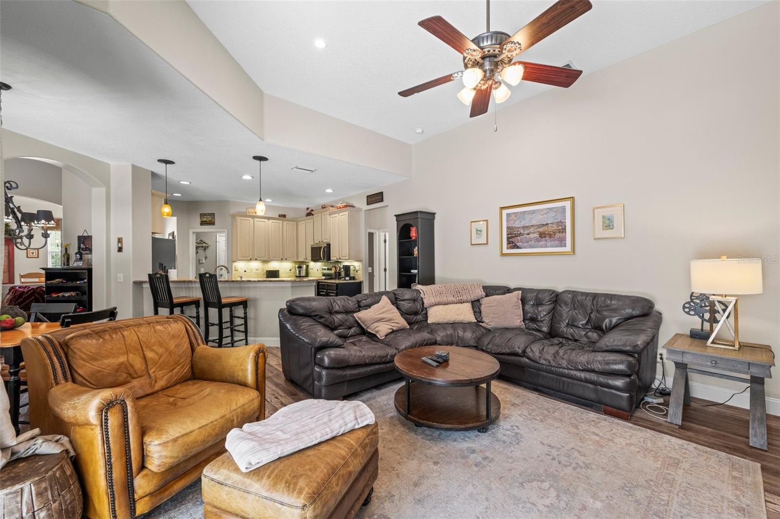 THE OAKS AT WOODLAND PARK PH 2 - Residential