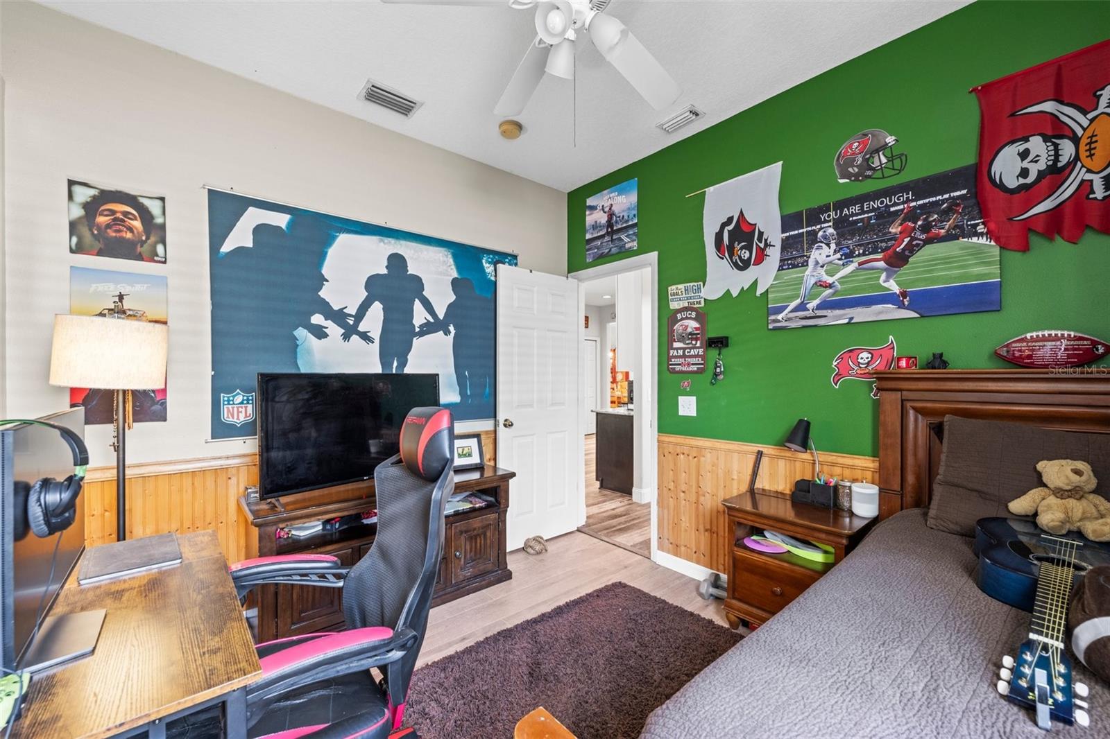 THE OAKS AT WOODLAND PARK PH 2 - Residential